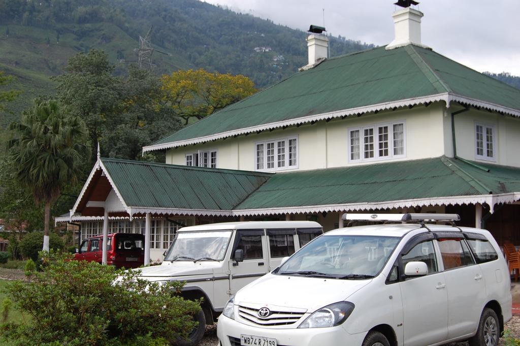 Tumsong Chiabari - The Tea Retreat Hotel Darjeeling  Ruang foto